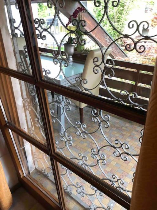 Willkommen Im Casa Felice, Der Wohlfuehl Oase Mit Balkon, 4 Betten Und Homeoffice Platz Aidlingen Exterior photo