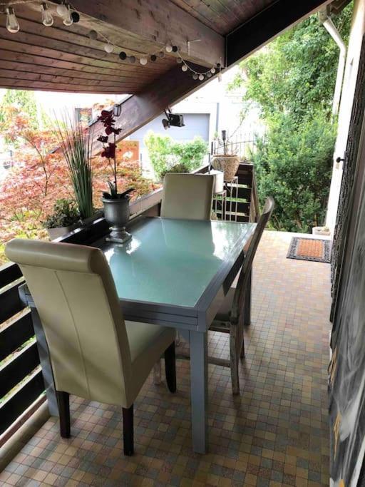 Willkommen Im Casa Felice, Der Wohlfuehl Oase Mit Balkon, 4 Betten Und Homeoffice Platz Aidlingen Exterior photo